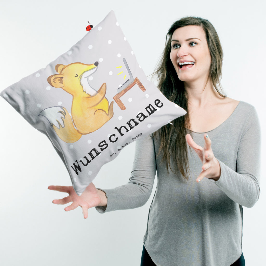 Personalisiertes Kissen Fuchs Bester Arbeitskollege der Welt Kissen, personalisiert, Name, Wunschname, bedrucken, Kopfkissen, für, Dankeschön, Geschenk, Schenken, Geburtstag, Geburtstagsgeschenk, Geschenkidee, Danke, Bedanken, Mitbringsel, Freude machen, Geschenktipp, Arbeitskollege, Kollege, Büro, Abschiedsgeschenk, Ruhestand, Arbeit, Mitarbeiter, Berufsgenosse, Beruf