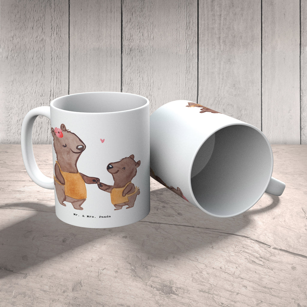 Tasse Arbeitserzieherin mit Herz Tasse, Kaffeetasse, Teetasse, Becher, Kaffeebecher, Teebecher, Keramiktasse, Porzellantasse, Büro Tasse, Geschenk Tasse, Tasse Sprüche, Tasse Motive, Kaffeetassen, Tasse bedrucken, Designer Tasse, Cappuccino Tassen, Schöne Teetassen, Beruf, Ausbildung, Jubiläum, Abschied, Rente, Kollege, Kollegin, Geschenk, Schenken, Arbeitskollege, Mitarbeiter, Firma, Danke, Dankeschön, Arbeitserzieherin, Arbeitspädagogin, Studium