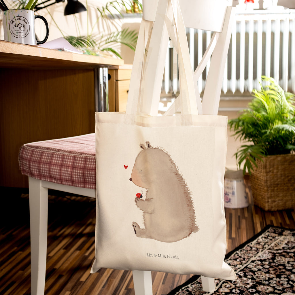 Tragetasche Bär mit Marienkäfer Beuteltasche, Beutel, Einkaufstasche, Jutebeutel, Stoffbeutel, Tasche, Shopper, Umhängetasche, Strandtasche, Schultertasche, Stofftasche, Tragetasche, Badetasche, Jutetasche, Einkaufstüte, Laptoptasche, Bär, Teddy, Teddybär, Marienkäfer, Liebe, Freiheit, Motivation, Das Leben ist schön