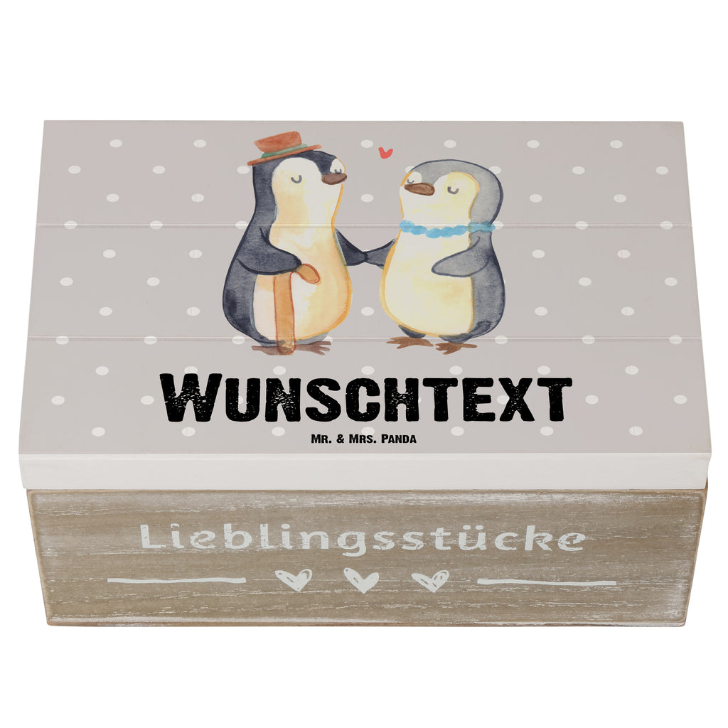 Personalisierte Holzkiste Pinguin Beste Großeltern der Welt Holzkiste mit Namen, Kiste mit Namen, Schatzkiste mit Namen, Truhe mit Namen, Schatulle mit Namen, Erinnerungsbox mit Namen, Erinnerungskiste, mit Namen, Dekokiste mit Namen, Aufbewahrungsbox mit Namen, Holzkiste Personalisiert, Kiste Personalisiert, Schatzkiste Personalisiert, Truhe Personalisiert, Schatulle Personalisiert, Erinnerungsbox Personalisiert, Erinnerungskiste Personalisiert, Dekokiste Personalisiert, Aufbewahrungsbox Personalisiert, Geschenkbox personalisiert, GEschenkdose personalisiert, für, Dankeschön, Geschenk, Schenken, Geburtstag, Geburtstagsgeschenk, Geschenkidee, Danke, Bedanken, Mitbringsel, Freude machen, Geschenktipp, Großeltern, Grosseltern, Großmutter, Großvater, Opa, Omi, Oma, Opi. Großpapa, Großmama, Enkel, Enkelin, Enkelkind, Kleinigkeit, Omma, Ommi, Oppa, Oppi, Bester