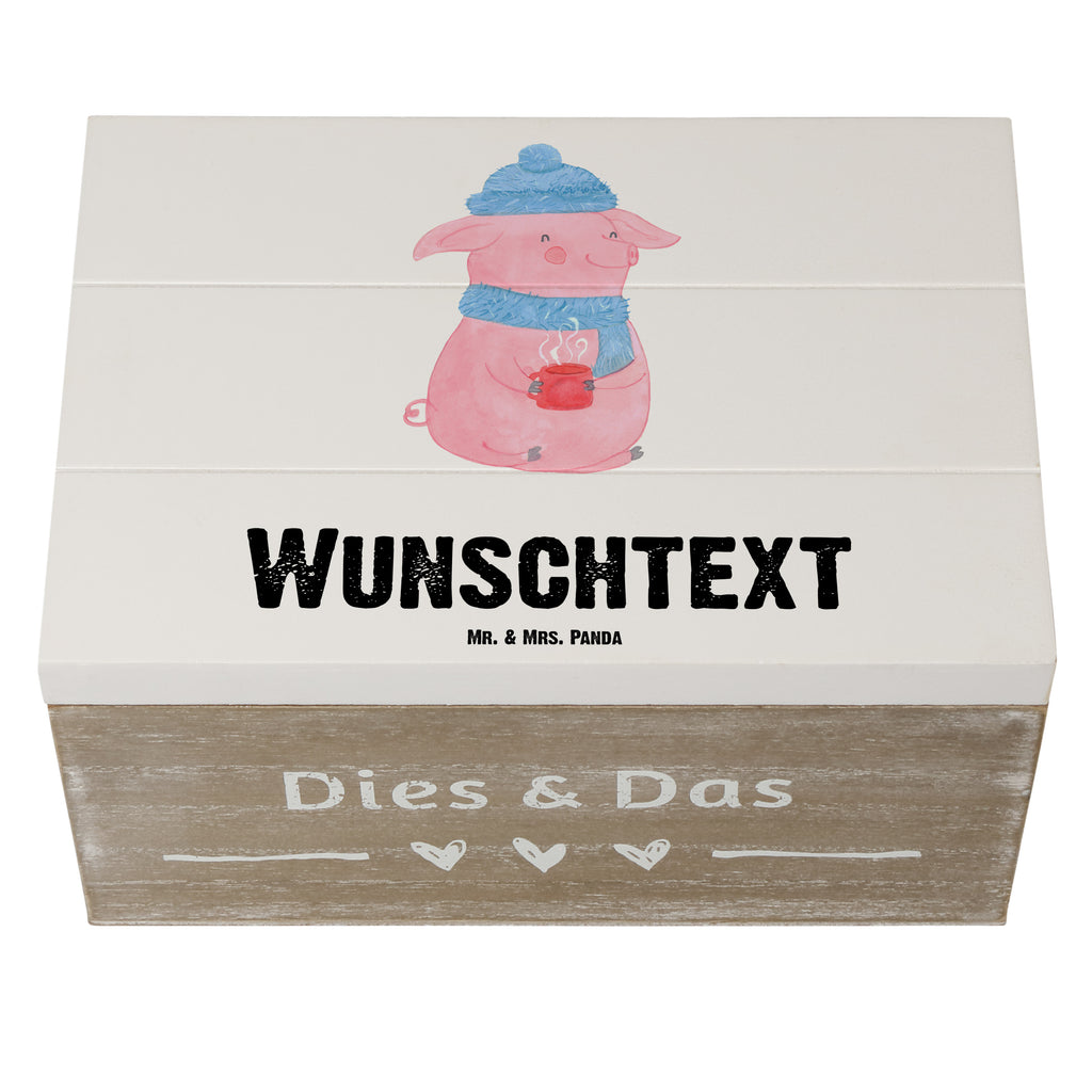 Personalisierte Holzkiste Schwein Glühwein Holzkiste mit Namen, Kiste mit Namen, Schatzkiste mit Namen, Truhe mit Namen, Schatulle mit Namen, Erinnerungsbox mit Namen, Erinnerungskiste, mit Namen, Dekokiste mit Namen, Aufbewahrungsbox mit Namen, Holzkiste Personalisiert, Kiste Personalisiert, Schatzkiste Personalisiert, Truhe Personalisiert, Schatulle Personalisiert, Erinnerungsbox Personalisiert, Erinnerungskiste Personalisiert, Dekokiste Personalisiert, Aufbewahrungsbox Personalisiert, Geschenkbox personalisiert, GEschenkdose personalisiert, Winter, Weihnachten, Weihnachtsdeko, Nikolaus, Advent, Heiligabend, Wintermotiv, Glühschwein, Glühwein, Weihnachtsmarkt, Punsch