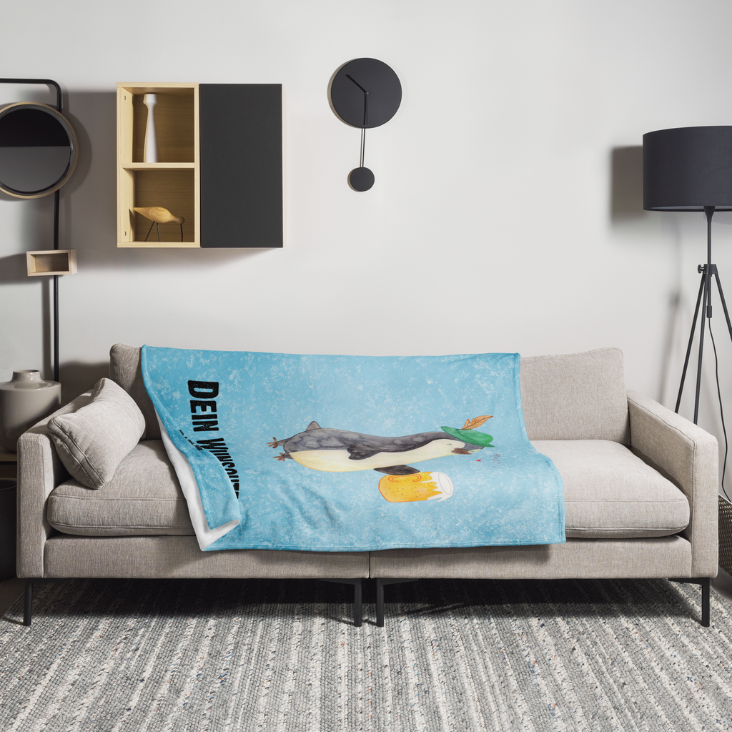 Personalisierte Decke Pinguin Bier Personalisierte Decke, Decke mit Namen, Kuscheldecke mit Namen, Decke bedrucken, Kuscheldecke bedrucken, Pinguin, Pinguine, Bier, Oktoberfest