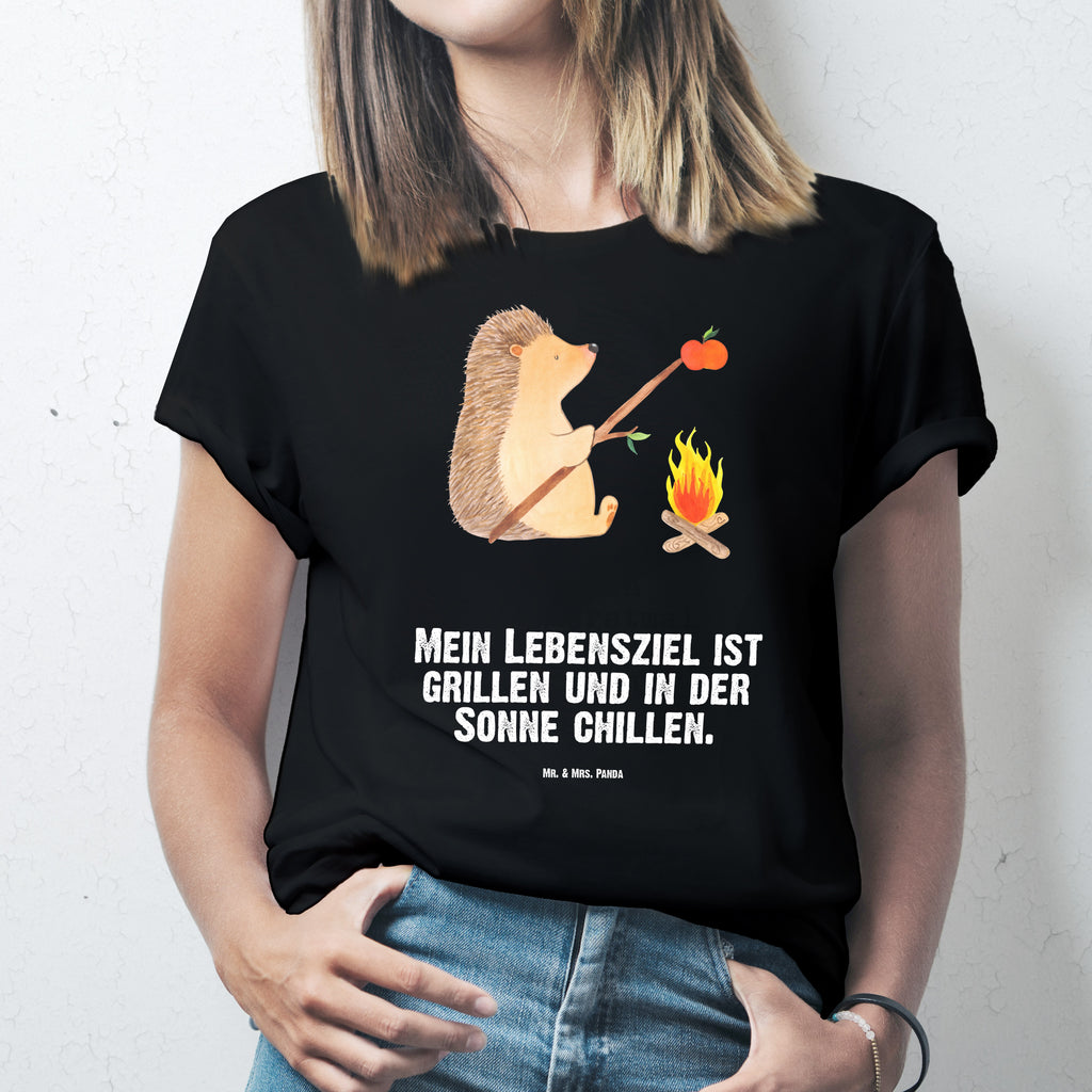 T-Shirt Standard Igel grillt T-Shirt, Shirt, Tshirt, Lustiges T-Shirt, T-Shirt mit Spruch, Party, Junggesellenabschied, Jubiläum, Geburstag, Herrn, Damen, Männer, Frauen, Schlafshirt, Nachthemd, Sprüche, Tiermotive, Gute Laune, lustige Sprüche, Tiere, Igel, Grillen, Ziele, Motivation, arbeitslos, Sinn des Lebens, Spruch