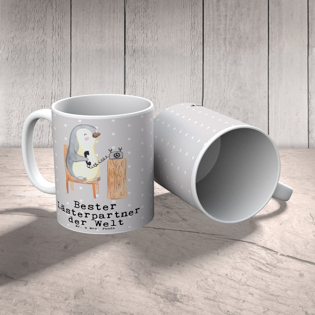 Tasse Pinguin Bester Lästerpartner der Welt Tasse, Kaffeetasse, Teetasse, Becher, Kaffeebecher, Teebecher, Keramiktasse, Porzellantasse, Büro Tasse, Geschenk Tasse, Tasse Sprüche, Tasse Motive, Kaffeetassen, Tasse bedrucken, Designer Tasse, Cappuccino Tassen, Schöne Teetassen, für, Dankeschön, Geschenk, Schenken, Geburtstag, Geburtstagsgeschenk, Geschenkidee, Danke, Bedanken, Mitbringsel, Freude machen, Geschenktipp, Lästerpartner, Lesterpartner, lestern, Lästerschwester, Lästern, beste Freundin, Freundin, Spaß, bff