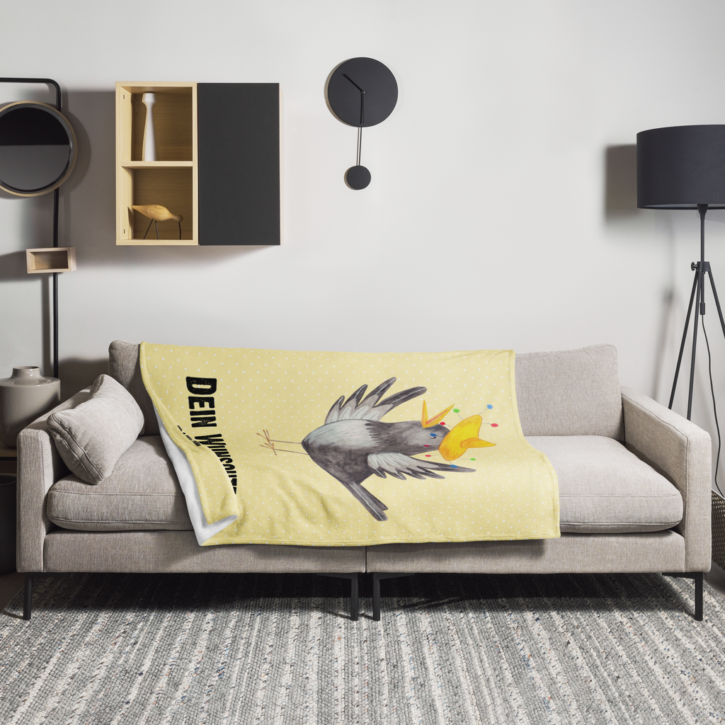 Personalisierte Decke Rabe mit Sombrero Personalisierte Decke, Decke mit Namen, Kuscheldecke mit Namen, Decke bedrucken, Kuscheldecke bedrucken, Tiermotive, Gute Laune, lustige Sprüche, Tiere, Rabe, Vogel, Vögel, Spruch positiv, fröhlich sein, glücklich sein, Glück Spruch, froh, Elster, Motivation