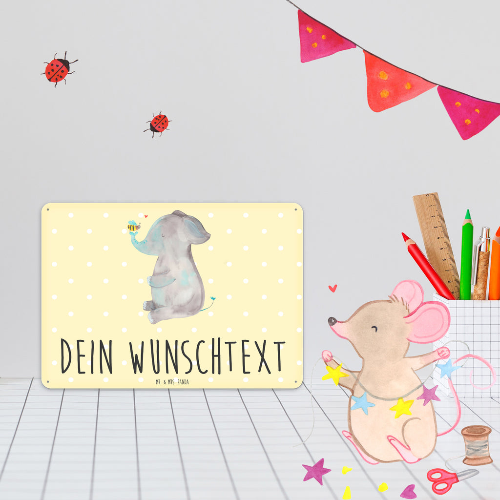 Personalisiertes Blechschild Elefant & Biene Blechschild, Metallschild, Geschenk Schild, Schild, Magnet-Metall-Schild, Deko Schild, Wandschild, Wand-Dekoration, Türschild, Tiermotive, Gute Laune, lustige Sprüche, Tiere, Elefant, Biene, Liebe, Liebesbeweis, Jahrestag, Liebesgeschenk, Heiratsantrag, Hochzeitsgeschenk, Liebesspruch