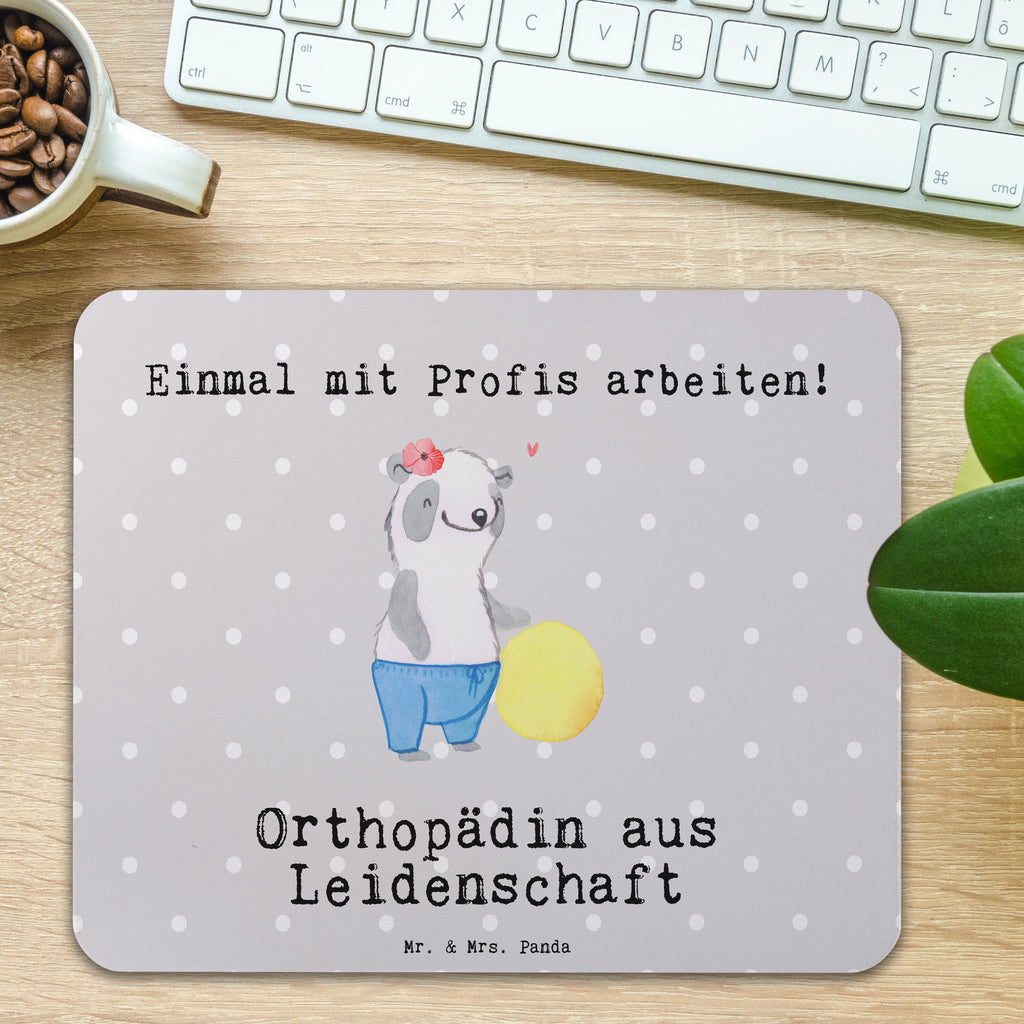 Mauspad Orthopädin aus Leidenschaft Mousepad, Computer zubehör, Büroausstattung, PC Zubehör, Arbeitszimmer, Mauspad, Einzigartiges Mauspad, Designer Mauspad, Mausunterlage, Mauspad Büro, Beruf, Ausbildung, Jubiläum, Abschied, Rente, Kollege, Kollegin, Geschenk, Schenken, Arbeitskollege, Mitarbeiter, Firma, Danke, Dankeschön, Orthopädin, Fachärztin, Orthopädie, Praxis, Eröffnung