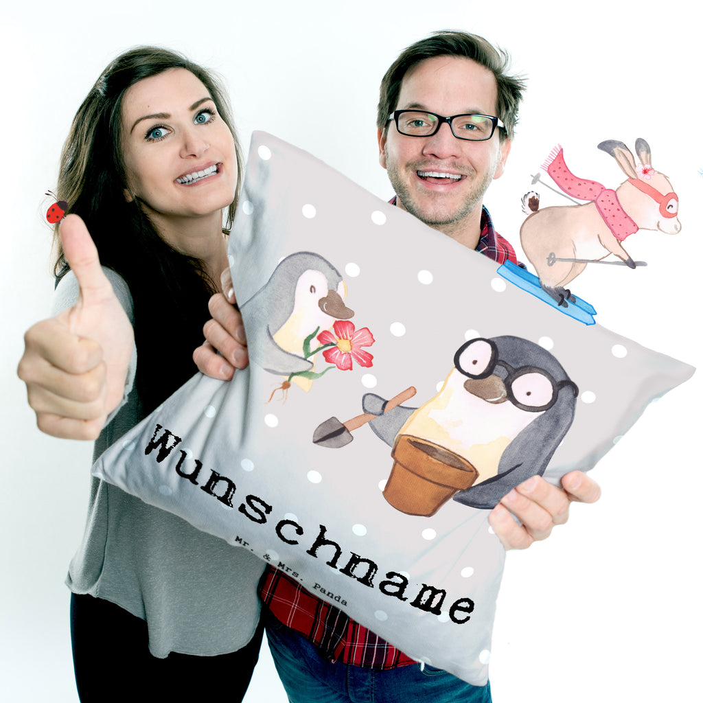 Personalisiertes Kissen Pinguin Bester Uropa der Welt Kissen, personalisiert, Name, Wunschname, bedrucken, Kopfkissen, für, Dankeschön, Geschenk, Schenken, Geburtstag, Geburtstagsgeschenk, Geschenkidee, Danke, Bedanken, Mitbringsel, Freude machen, Geschenktipp, Uropa, Uhropa, Ur Opa, Urgroßeltern, Grossvater, Großvater, Opa, Opi. Großpapa, Großeltern, Enkel, Enkelin, Enkelkind, Kleinigkeit, Oppa, Oppi, Bester, Uropa Mitbringsel