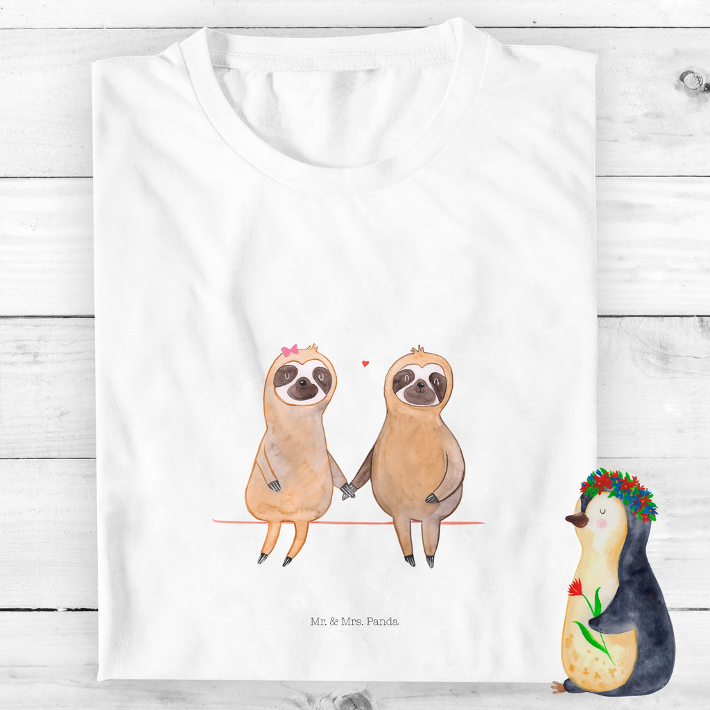 Organic Kinder T-Shirt Faultier Pärchen Kinder T-Shirt, Kinder T-Shirt Mädchen, Kinder T-Shirt Jungen, Faultier, Faultier Geschenk, Faultier Deko, Faultiere, faul, Lieblingstier, Liebe, Liebespaar, Faultierliebe, Faultierpärchen, verliebt, verlobt, gemeinsam, relaxen, Pärchen, Beziehung, Langsamkeit