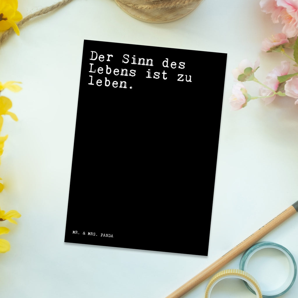 Postkarte Sprüche und Zitate Der Sinn des Lebens ist zu leben. Postkarte, Karte, Geschenkkarte, Grußkarte, Einladung, Ansichtskarte, Geburtstagskarte, Einladungskarte, Dankeskarte, Ansichtskarten, Einladung Geburtstag, Einladungskarten Geburtstag, Spruch, Sprüche, lustige Sprüche, Weisheiten, Zitate, Spruch Geschenke, Spruch Sprüche Weisheiten Zitate Lustig Weisheit Worte