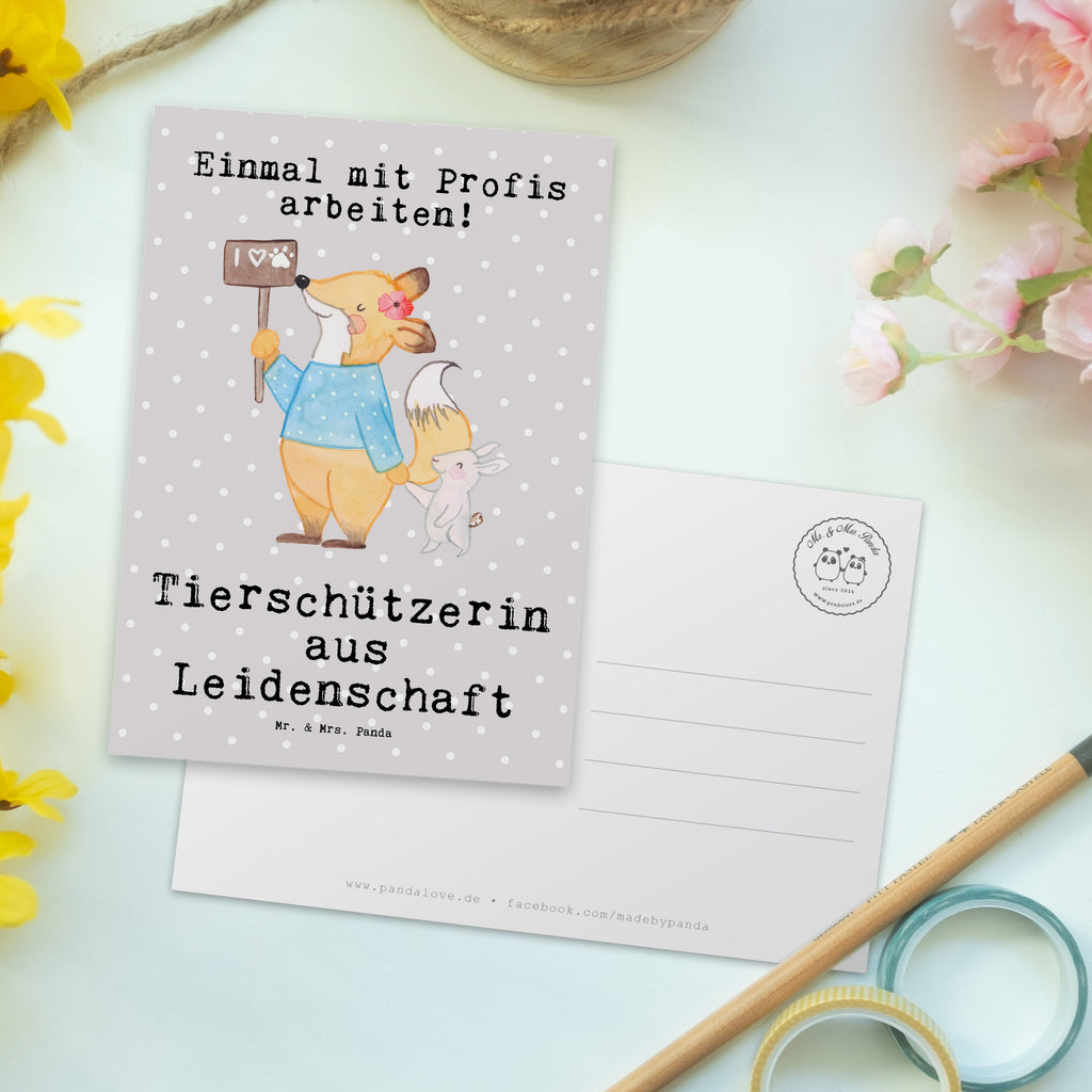 Postkarte Tierschützerin aus Leidenschaft Postkarte, Karte, Geschenkkarte, Grußkarte, Einladung, Ansichtskarte, Geburtstagskarte, Einladungskarte, Dankeskarte, Ansichtskarten, Einladung Geburtstag, Einladungskarten Geburtstag, Beruf, Ausbildung, Jubiläum, Abschied, Rente, Kollege, Kollegin, Geschenk, Schenken, Arbeitskollege, Mitarbeiter, Firma, Danke, Dankeschön