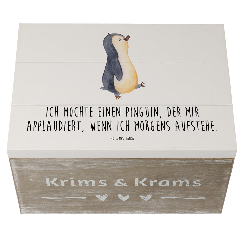 Holzkiste Pinguin marschierend Holzkiste, Kiste, Schatzkiste, Truhe, Schatulle, XXL, Erinnerungsbox, Erinnerungskiste, Dekokiste, Aufbewahrungsbox, Geschenkbox, Geschenkdose, Pinguin, Pinguine, Frühaufsteher, Langschläfer, Bruder, Schwester, Familie