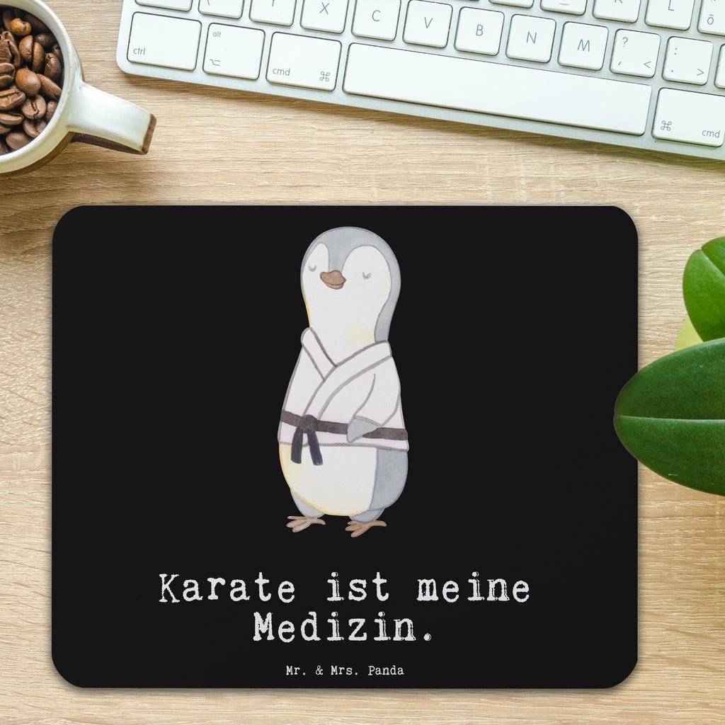 Mauspad Pinguin Karate Medizin Mousepad, Computer zubehör, Büroausstattung, PC Zubehör, Arbeitszimmer, Mauspad, Einzigartiges Mauspad, Designer Mauspad, Mausunterlage, Mauspad Büro, Geschenk, Sport, Sportart, Hobby, Schenken, Danke, Dankeschön, Auszeichnung, Gewinn, Sportler, Karate, Kampfsportart, Selbstverteidigung, Kampfkunst, Karate Verein