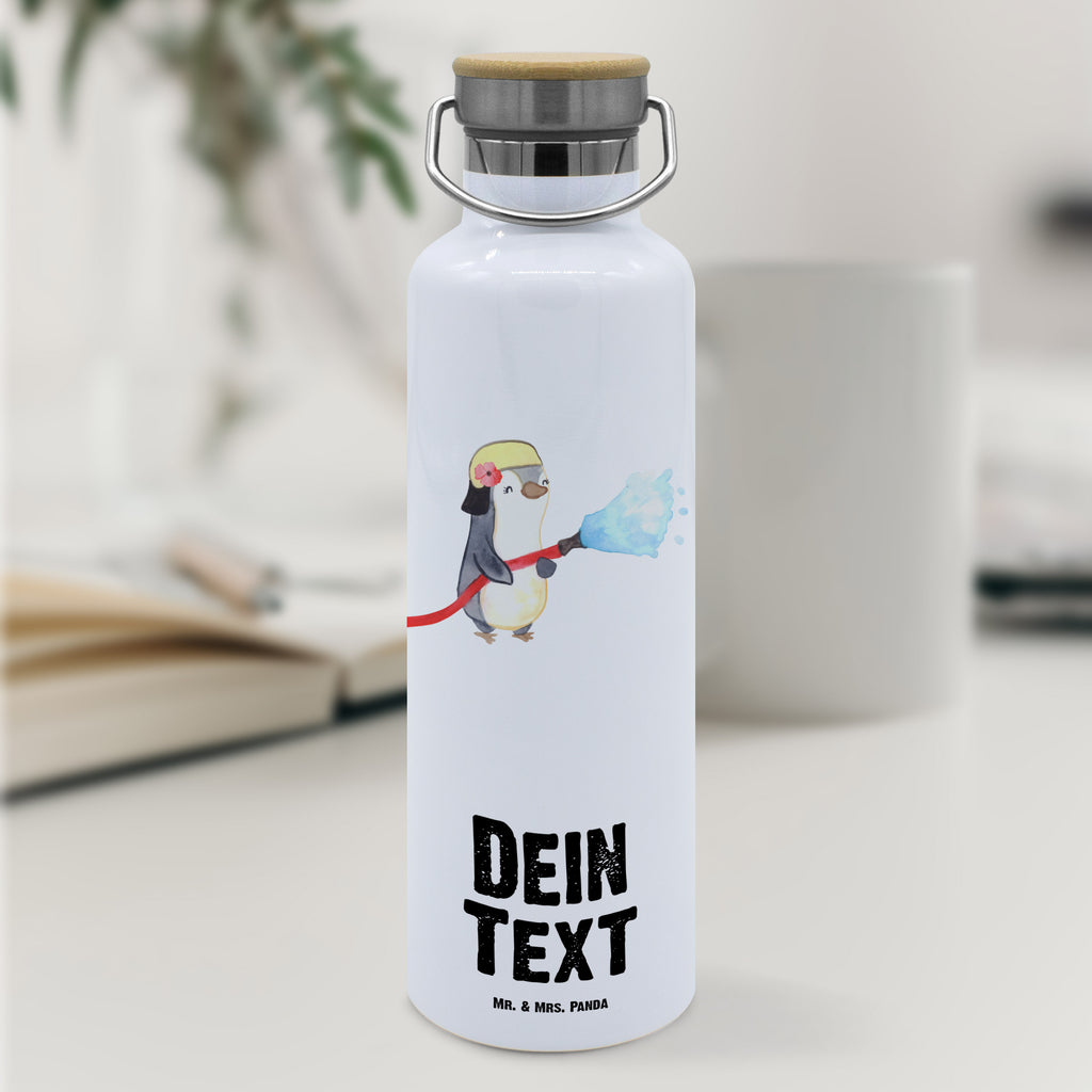 Personalisierte Trinkflasche Feuerwehrfrau mit Herz Personalisierte Trinkflasche, Trinkflasche mit Namen, Trinkflasche bedrucken, Flasche personalisiert, Trinkflasch mit Aufdruck, Trinkflasche Werbegeschenk, Namensaufdruck Trinkflasche, Sportflasche personalisiert, Trinkflasche Sport, Beruf, Ausbildung, Jubiläum, Abschied, Rente, Kollege, Kollegin, Geschenk, Schenken, Arbeitskollege, Mitarbeiter, Firma, Danke, Dankeschön, Feuerwehrfrau, Feuerwehrhauptfrau, Brandschutz, Feuerwehr, freiwillige Feuerwehr