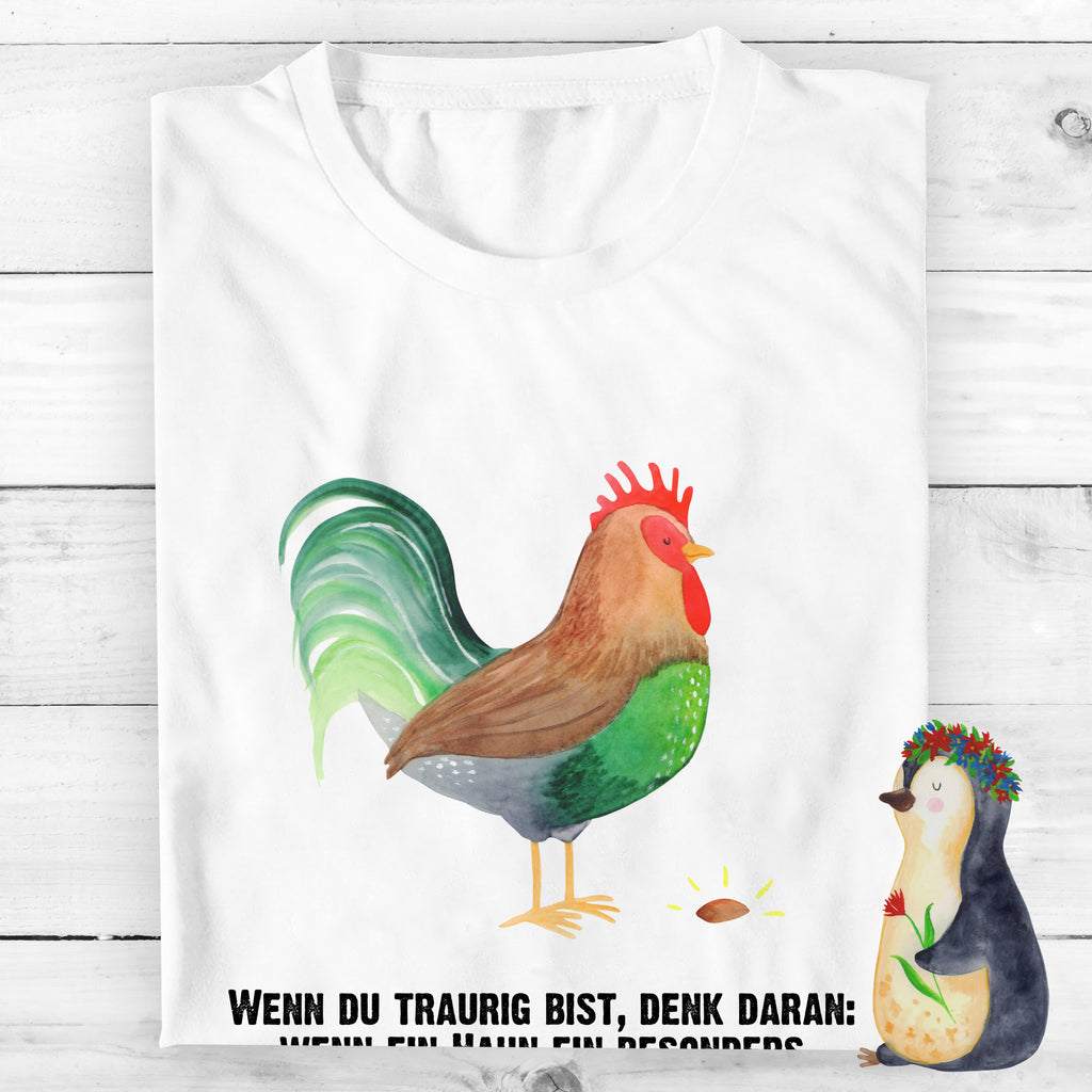 T-Shirt Standard Hahn mit Korn T-Shirt, Shirt, Tshirt, Lustiges T-Shirt, T-Shirt mit Spruch, Party, Junggesellenabschied, Jubiläum, Geburstag, Herrn, Damen, Männer, Frauen, Schlafshirt, Nachthemd, Sprüche, Bauernhof, Hoftiere, Landwirt, Landwirtin, Hahn, Korn, Henne, Eier, Natur