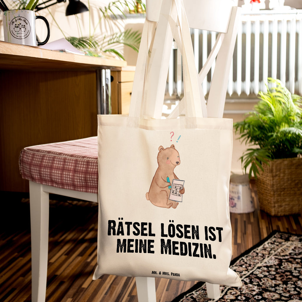 Tragetasche Bär Rätsel lösen Beuteltasche, Beutel, Einkaufstasche, Jutebeutel, Stoffbeutel, Tasche, Shopper, Umhängetasche, Strandtasche, Schultertasche, Stofftasche, Tragetasche, Badetasche, Jutetasche, Einkaufstüte, Laptoptasche, Geschenk, Sport, Sportart, Hobby, Schenken, Danke, Dankeschön, Auszeichnung, Gewinn, Sportler, Rätsel lösen, Kreuzworträtsel lösen, Knobeln, Gedächtnistraining, Gedächtnissport