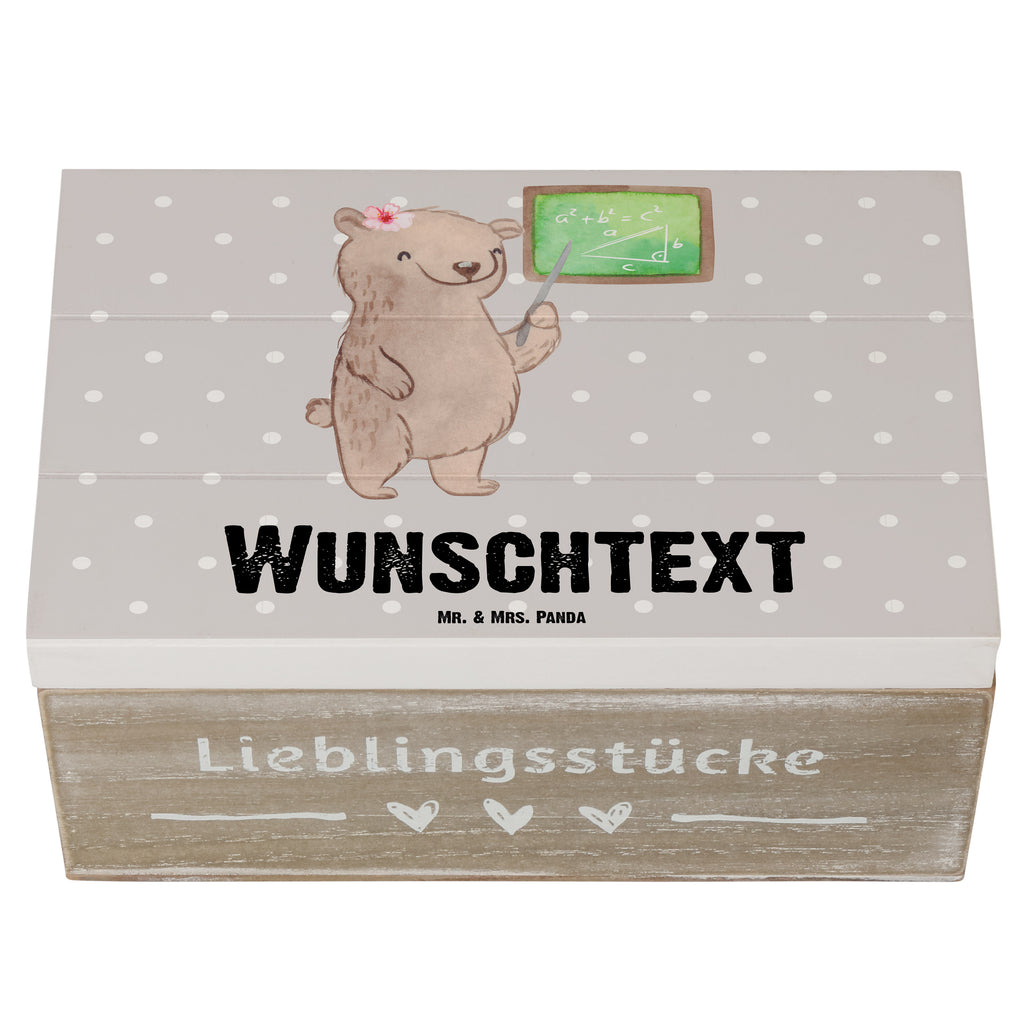 Personalisierte Holzkiste Mathematikerin Herz Holzkiste mit Namen, Kiste mit Namen, Schatzkiste mit Namen, Truhe mit Namen, Schatulle mit Namen, Erinnerungsbox mit Namen, Erinnerungskiste, mit Namen, Dekokiste mit Namen, Aufbewahrungsbox mit Namen, Holzkiste Personalisiert, Kiste Personalisiert, Schatzkiste Personalisiert, Truhe Personalisiert, Schatulle Personalisiert, Erinnerungsbox Personalisiert, Erinnerungskiste Personalisiert, Dekokiste Personalisiert, Aufbewahrungsbox Personalisiert, Geschenkbox personalisiert, GEschenkdose personalisiert, Beruf, Ausbildung, Jubiläum, Abschied, Rente, Kollege, Kollegin, Geschenk, Schenken, Arbeitskollege, Mitarbeiter, Firma, Danke, Dankeschön, Mathematikerin, Mathematik Studium, Studentin Mathe, Bachelor, Master