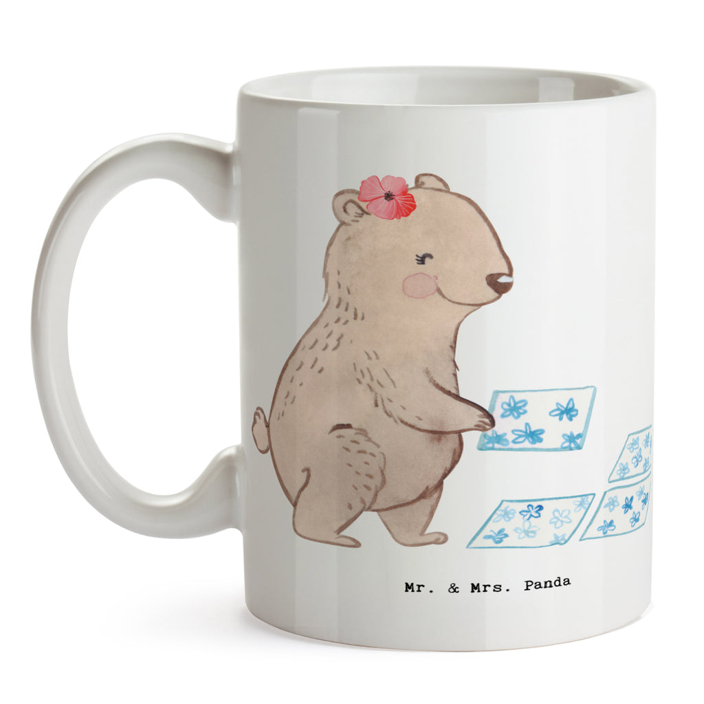 Tasse Fliesenlegerin mit Herz Tasse, Kaffeetasse, Teetasse, Becher, Kaffeebecher, Teebecher, Keramiktasse, Porzellantasse, Büro Tasse, Geschenk Tasse, Tasse Sprüche, Tasse Motive, Kaffeetassen, Tasse bedrucken, Designer Tasse, Cappuccino Tassen, Schöne Teetassen, Beruf, Ausbildung, Jubiläum, Abschied, Rente, Kollege, Kollegin, Geschenk, Schenken, Arbeitskollege, Mitarbeiter, Firma, Danke, Dankeschön, Fliesenlegerin, Gesellenprüfung, Fliesenlegermeisterin, Fliesenlegerbetrieb, Fliesenfachhandel, Handwerk