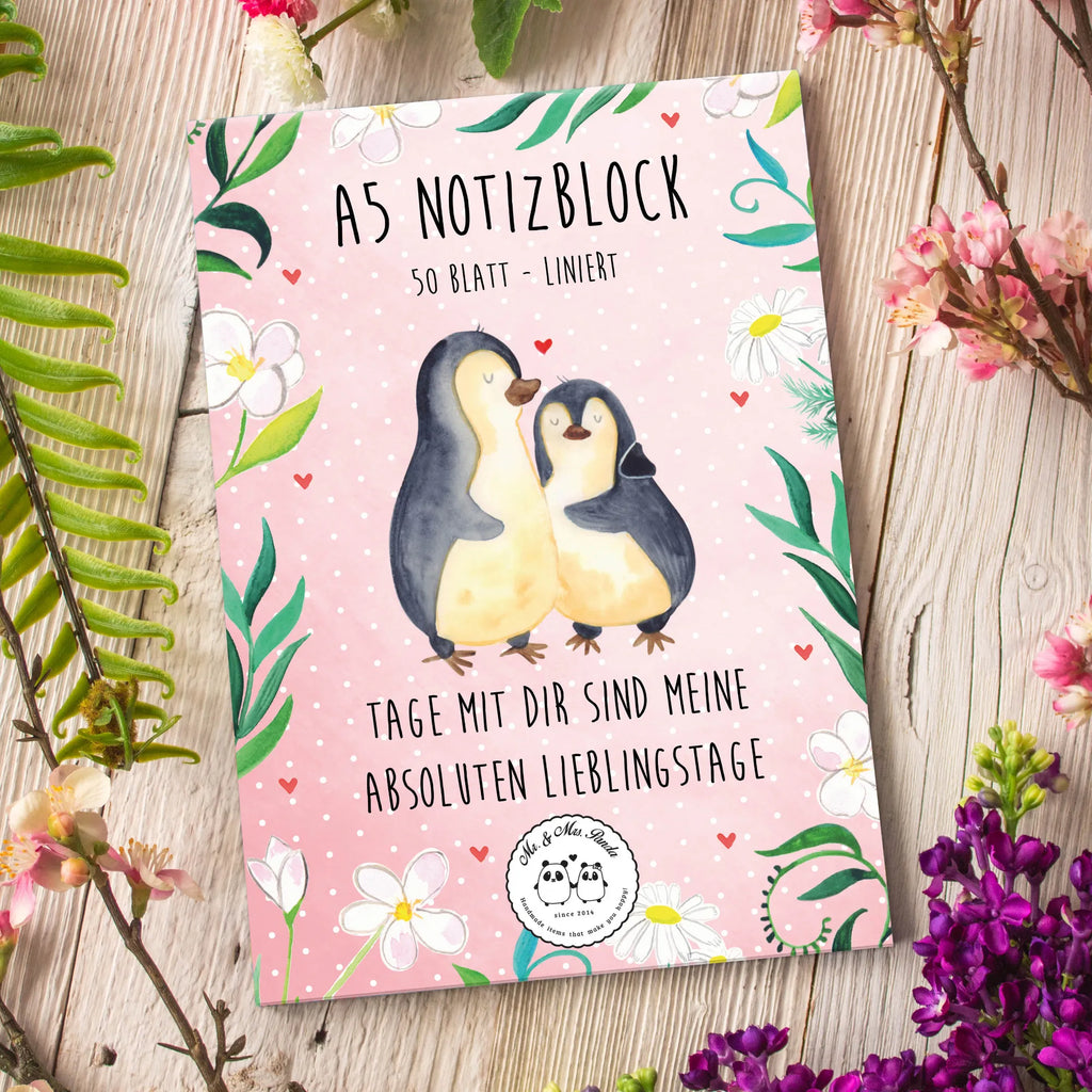 A5 Notizblock Pinguin Liebe Notizblock, Schreibblock, Notizbuch, Block, A5, Liebe, Partner, Freund, Freundin, Ehemann, Ehefrau, Heiraten, Verlobung, Heiratsantrag, Liebesgeschenk, Jahrestag, Hocheitstag, Pinguin, Pinguine, Pinguin Paar, Pinguinpaar, Pinguin Liebe, Paar, Pärchen. Liebespaar, Liebesbeweis, Liebesspruch, Hochzeitstag, Geschenk Freund, Geschenk Freundin, Verlobte, Verlobter, Love, Geschenk Hochzeitstag, Geschenkidee, Hochzeit, Gastgeschenk